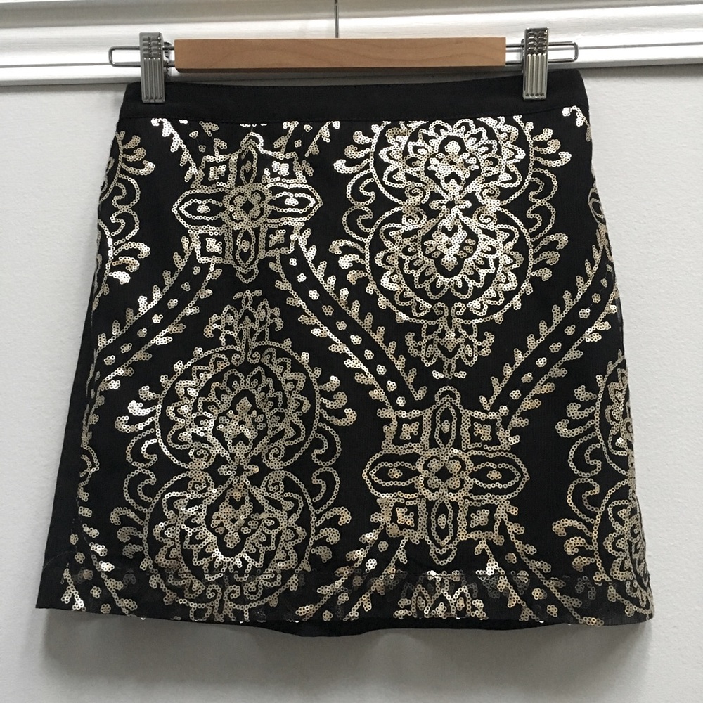 Stradivarius sequins skirt